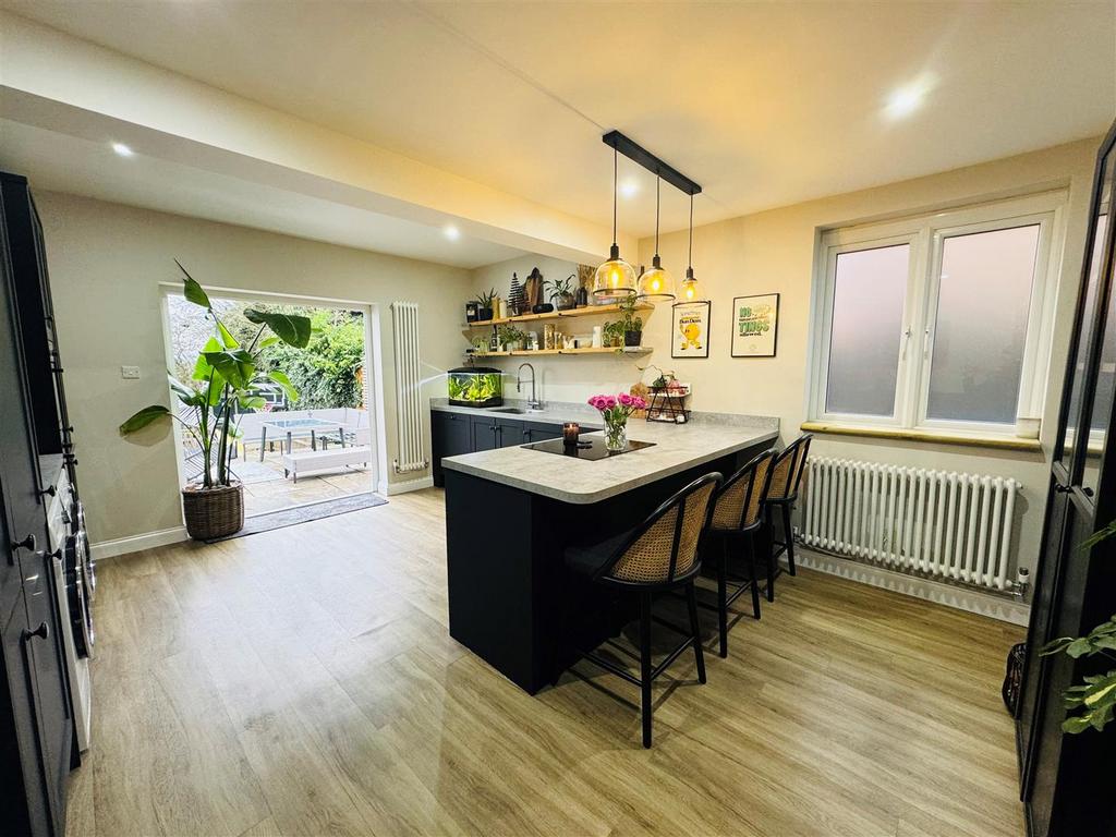 Kitchen diner
