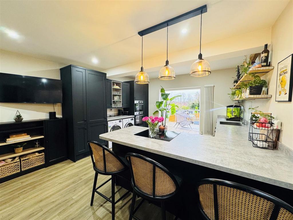 Kitchen diner