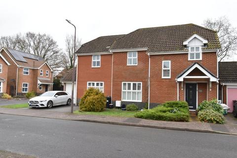 4 bedroom detached house for sale, Downs Close, Headcorn, Ashford, TN27