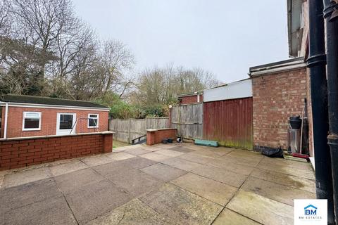 3 bedroom terraced house for sale, Wicklow Drive, Leicester LE5