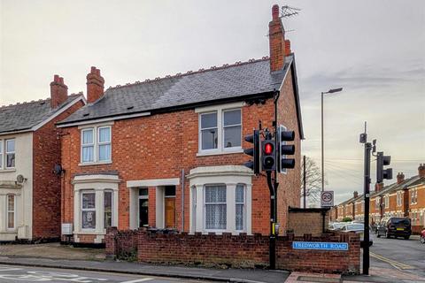 1 bedroom semi-detached house for sale, Tredworth Road, Gloucester GL1