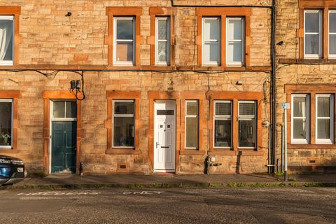 1 bedroom flat for sale, Logie Green Road, Edinburgh EH7