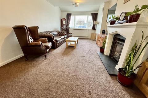 4 bedroom semi-detached house for sale, Sundon Park Road, Luton, LU3 2AR