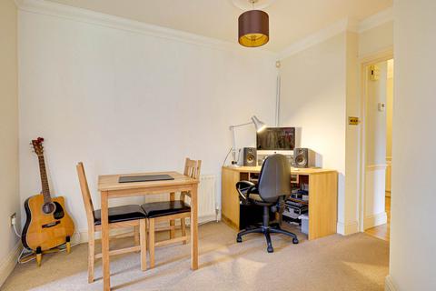 2 bedroom apartment for sale, Abbotsmead, Caversham