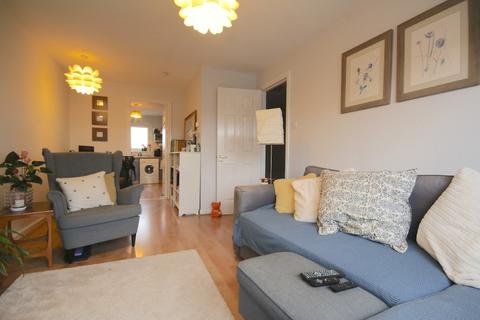 2 bedroom flat to rent, Mavisbank Gardens, Glasgow, G51