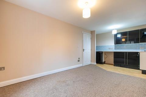 1 bedroom flat to rent, Russell House, Russell Street