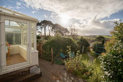 3 bedroom terraced house for sale, Carnon Terrace, Truro TR3