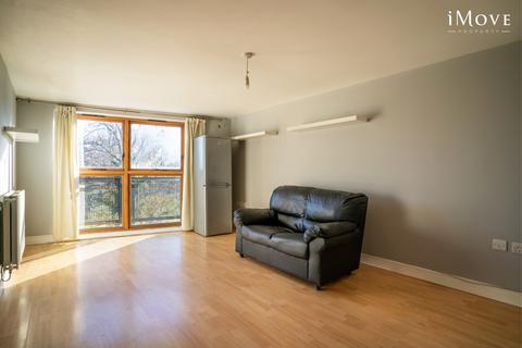 1 bedroom flat for sale, Innerd Court, Croydon CR0