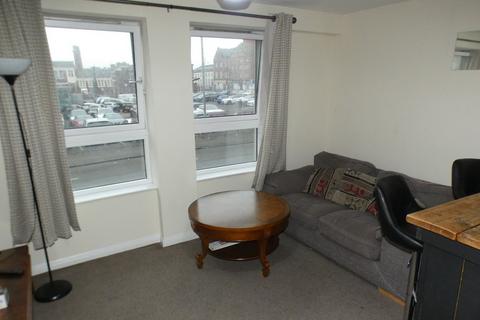 2 bedroom apartment to rent, Wallace Street, Glasgow G5