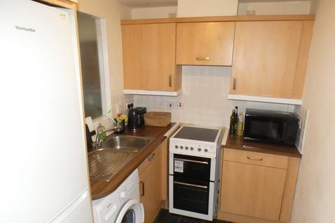 2 bedroom apartment to rent, Wallace Street, Glasgow G5