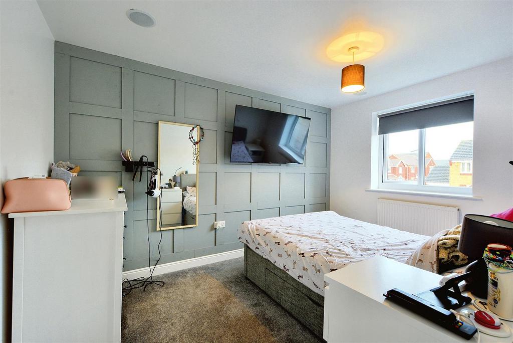 Bedroom 1 1.jpeg