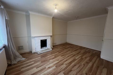 2 bedroom flat to rent, Nichol Lane, Bromley BR1