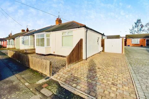 2 bedroom semi-detached bungalow for sale, Tentercroft Avenue, Syston, LE7