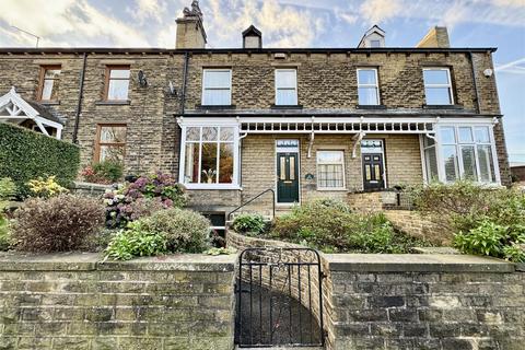 4 bedroom terraced house for sale, Somerset Road, Almondbury, Huddersfield, HD5 8HN