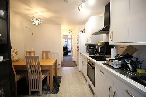 3 bedroom semi-detached house for sale, Shillingwell Close, Sheffield