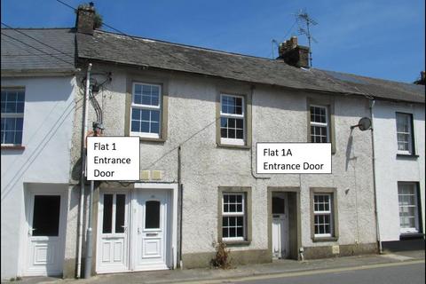 2 bedroom flat for sale, Flat 1a  Hottipass Street, Fishguard, Pembrokeshire