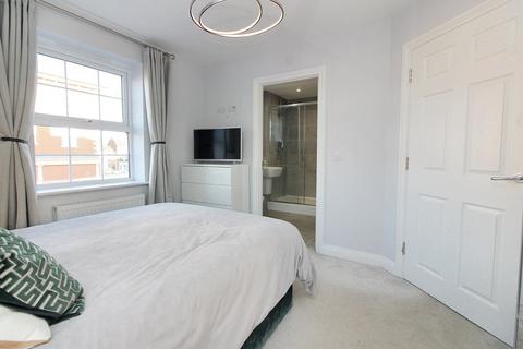1 Shepherds Place, Shefford, SG17 5BF