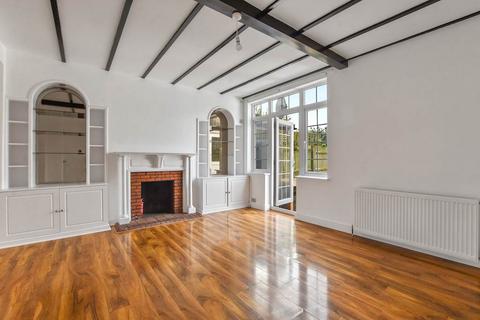 114 Princes Gardens, Acton, London, W3 0LJ