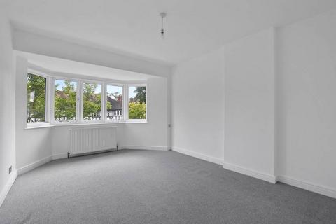 114 Princes Gardens, Acton, London, W3 0LJ