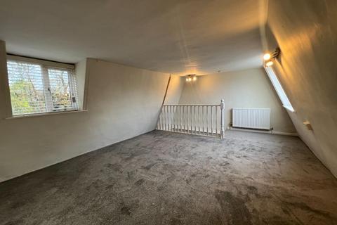 3 bedroom terraced house to rent, Maynewater Lane, Bury St. Edmunds IP33