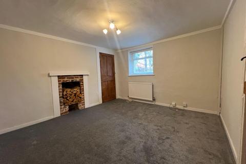 3 bedroom terraced house to rent, Maynewater Lane, Bury St. Edmunds IP33