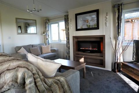 2 bedroom detached house for sale, 4 Cheviot View, Lilliardsedge Park, Jedburgh