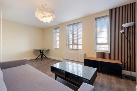 2 bedroom apartment to rent, St. Marks Hill, Surbiton KT6