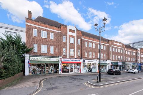 2 bedroom apartment to rent, St. Marks Hill, Surbiton KT6