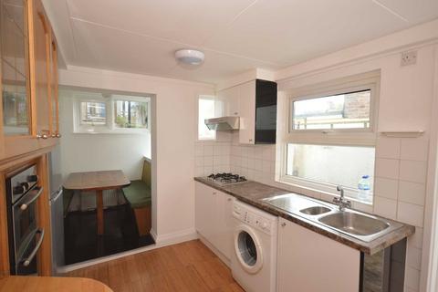 4 bedroom terraced house to rent, Whippingham Street, Brighton BN2