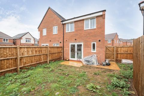 3 bedroom semi-detached house for sale, Rawnsley Drive, Gedling, Nottingham, Nottinghamshire, NG4