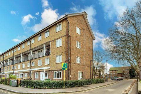 1 Thorogood Gardens, London, E15 1HG