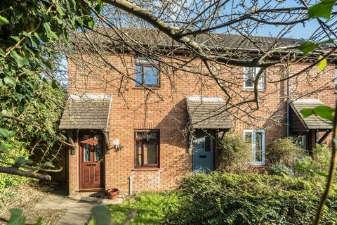 2 bedroom house for sale, Gloxinia Walk, Hampton TW12