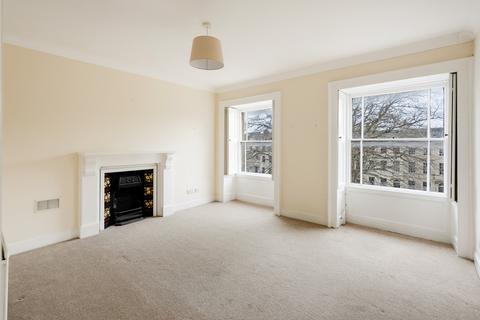 2 bedroom flat to rent, West Mall, Clifton, BS8