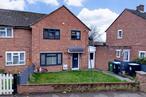 3 bedroom end of terrace house for sale, Crouchfield, Boxmoor