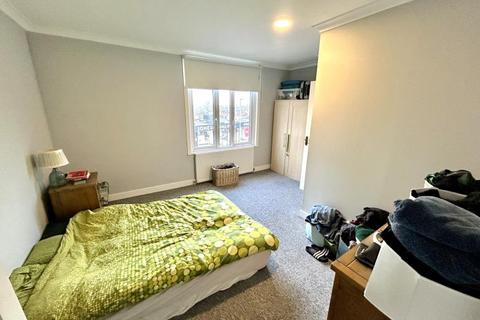 undefined, Sydenham Road, Guildford GU1