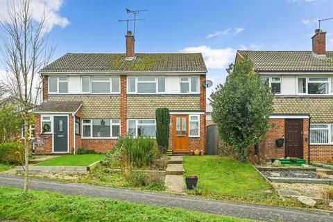 3 bedroom semi-detached house for sale, Greenfields Avenue, Alton, Hampshire