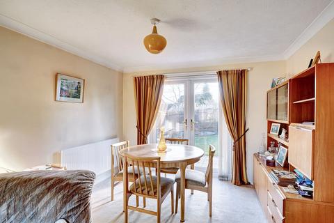 3 bedroom detached house for sale, St. Lukes Close, Evesham, WR11