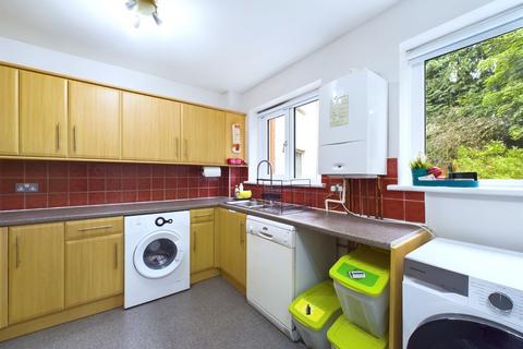 2 bedroom apartment to rent, Orchard Brae Avenue, Orchard Brae, Edinburgh, EH4