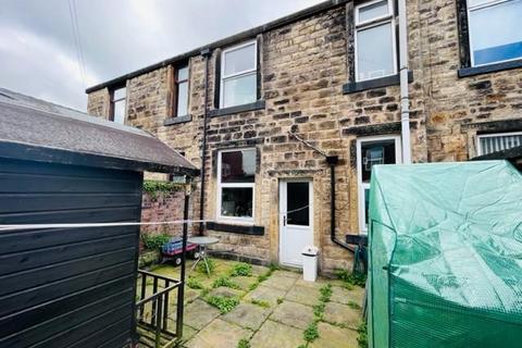 3 bedroom terraced house to rent, Stephen Street, Elton, Bury, Bl8 2PU.