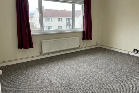 2 bedroom flat for sale, Auburn Avenue, Port Talbot, Neath Port Talbot.