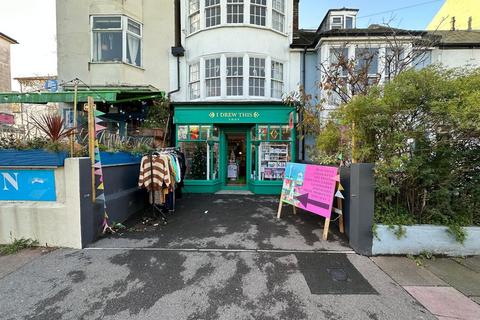 Retail property (high street) to rent, Brighton BN1