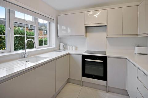 3 bedroom terraced house for sale, Sycamore Drive, East Grinstead, RH19