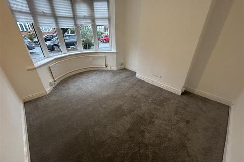 3 bedroom house to rent, White Road, Quinton, Birmingham