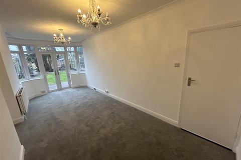 3 bedroom house to rent, White Road, Quinton, Birmingham