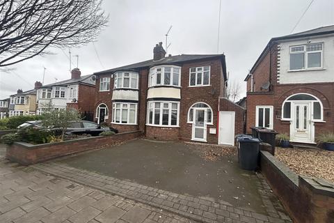 3 bedroom house to rent, White Road, Quinton, Birmingham