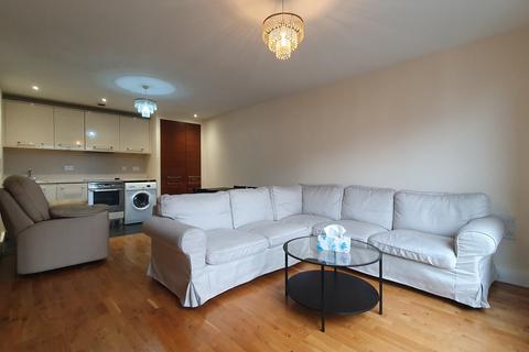 2 bedroom apartment to rent, Falcon Drive, Cardiff CF10