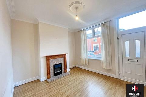 2 bedroom terraced house to rent, Lowfield Road, Stockport SK3