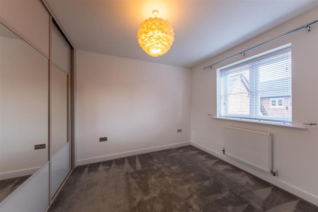 2 Bluebell Close-036.JPG
