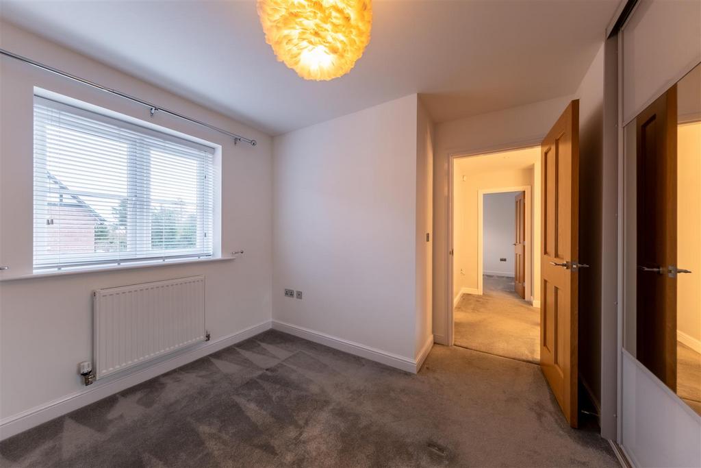 2 Bluebell Close-037.JPG
