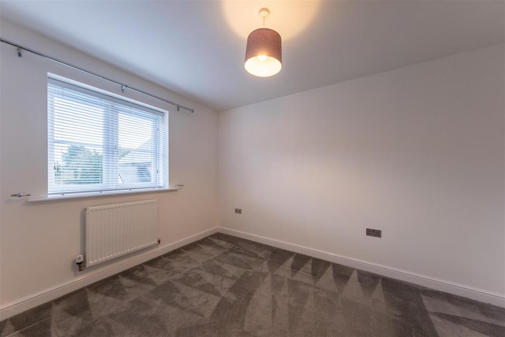 2 Bluebell Close-038.JPG